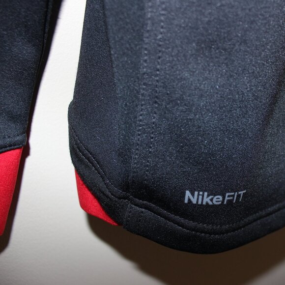 player issue? NIKE FIT THERMA Team Canada Hockey sweater training top shirt - Picture 6 of 10